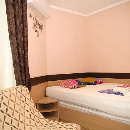 Apartman Raija - Sea View 2 *
