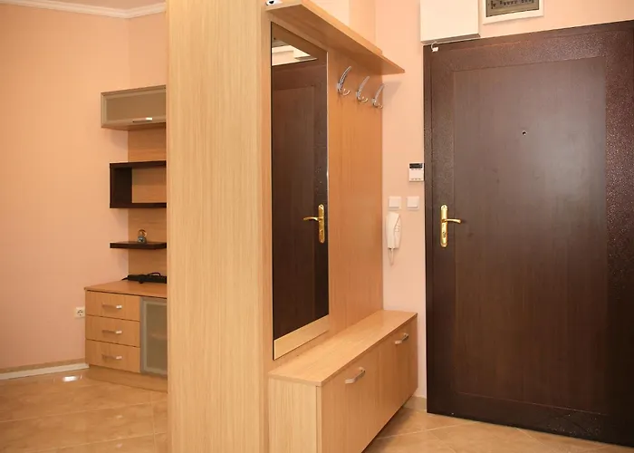 Raija - Sea View 2 Apartman *